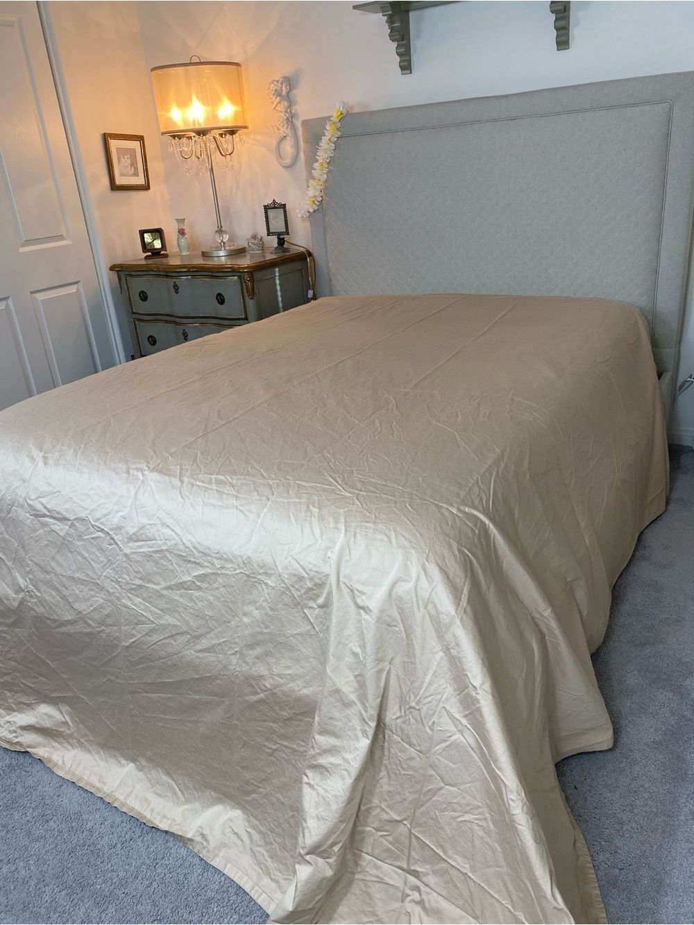 Hotel Collection Tan  King size cotton Like New